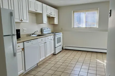 56 Concord St #5 1