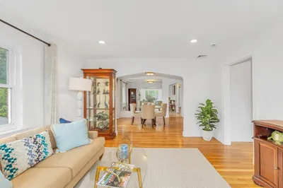 5 Spinney St, St #2