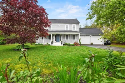62 Terrence Ave 1