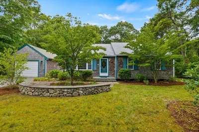 88 Candace Way 1
