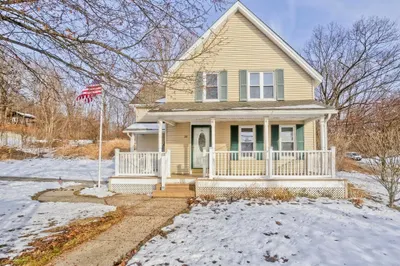 28 Miller St