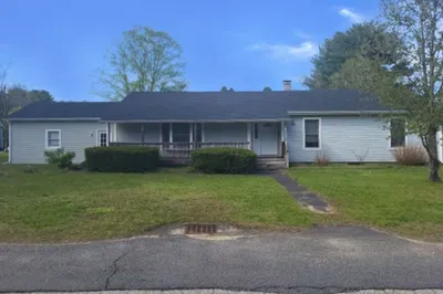 39 Ruggles St 1