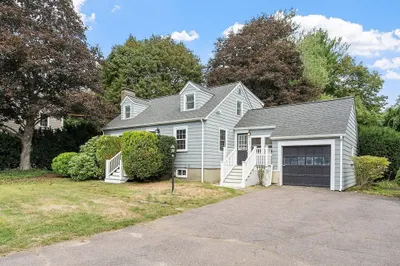 165 Lowell St