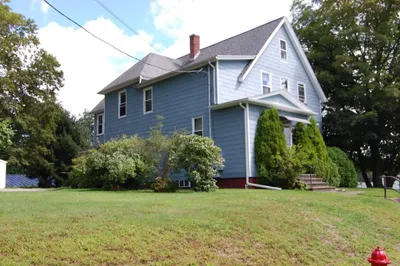 350 East Main St 1
