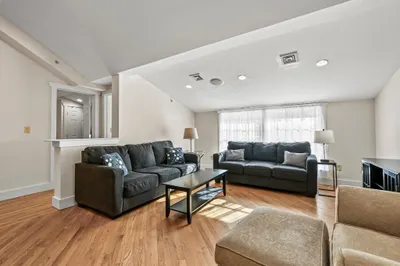 34 Church St #2B