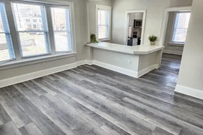 18 Walnut St #1L