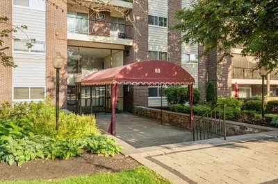 68 Main St #41C