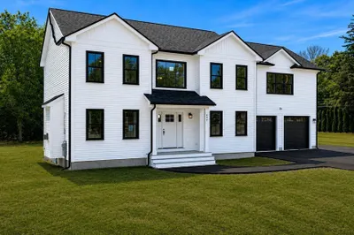 247 Braley Hill Rd 1
