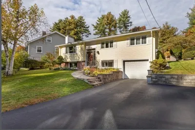 64 Morton St 1