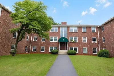 180 Tyngsboro Road #43-E 1