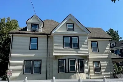 1 Holmes St 1