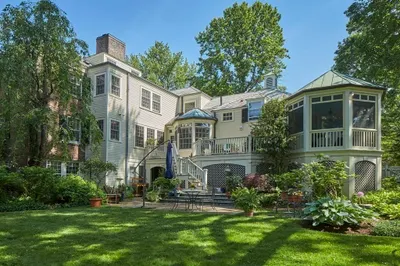 6 Woodbine Road 1