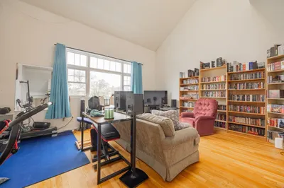 131 Glenville Ave #131 1