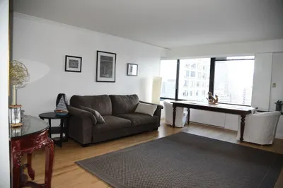 85 East India Row #35G 1