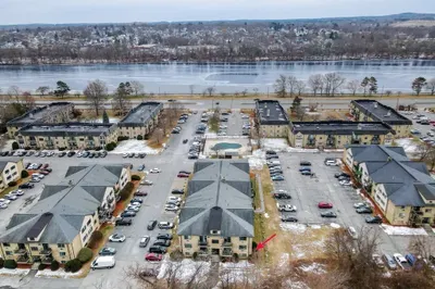 311 Pawtucket Blvd #9