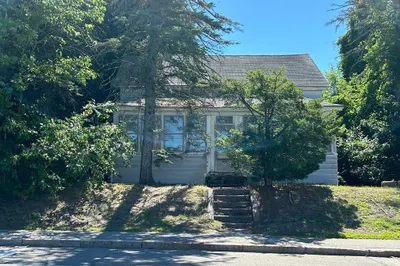 243 Merrimack St 1