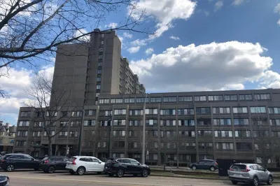 1731 Beacon St #520