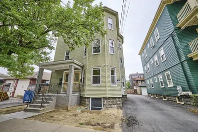 103 Grant St #1 1