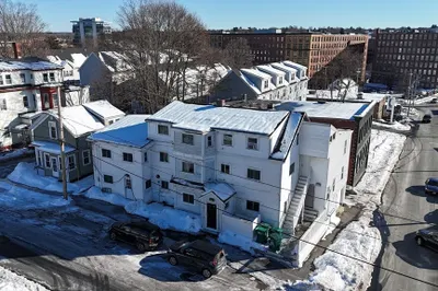 34 Grand Ave 1