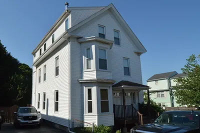 14 Roundy St #1 1