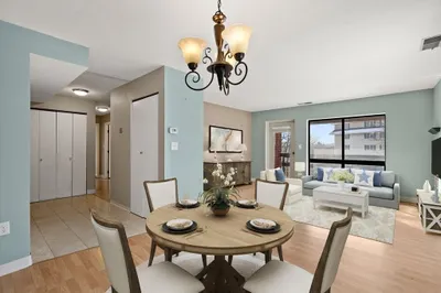4 Summit Dr #419 1
