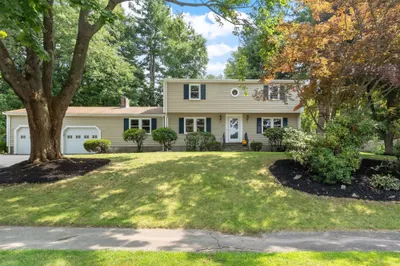 35 Longfellow Rd 1