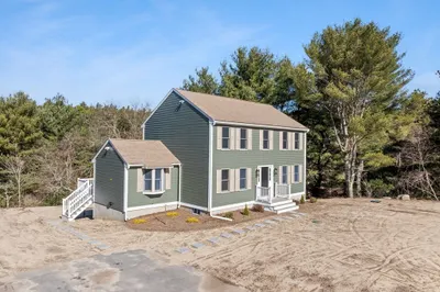 310 Charge Pond Rd