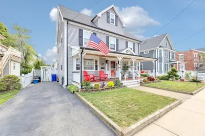 1816 River St 1