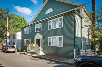 26 Summer St #8