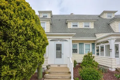 30 Crystal Cove Ave #2