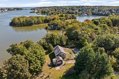 37 Richards Rd