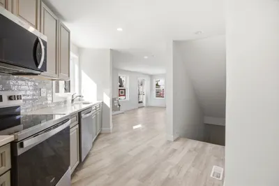 23 Blake Street #unit 2 1