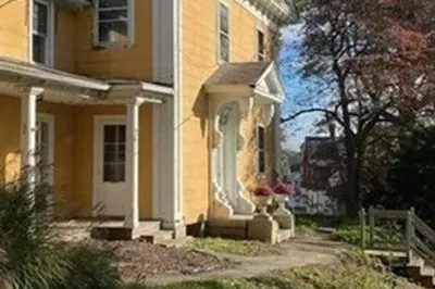 55 N Main St #right 1