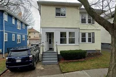 62 Vane Street #1 floor