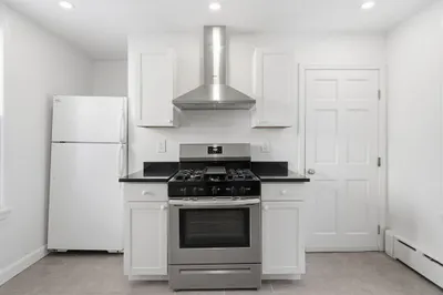39 Fairmont St #1