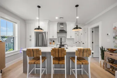 12 Bloomington St #2-12 1