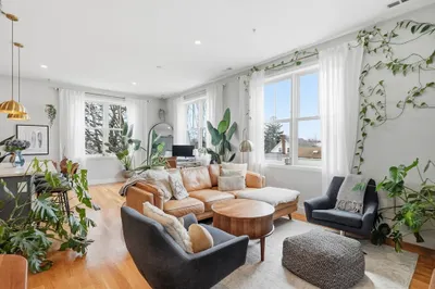 181 Cowper St #PH-302 1