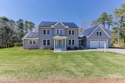 32 Rickey Ln
