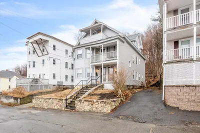 38 Cliff St