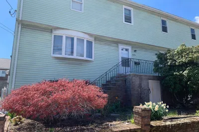 589 Riverside Ave #1 1