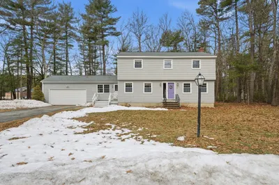 5 Clare Cir. 1