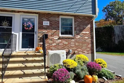 110 Hooper Rd #110 1