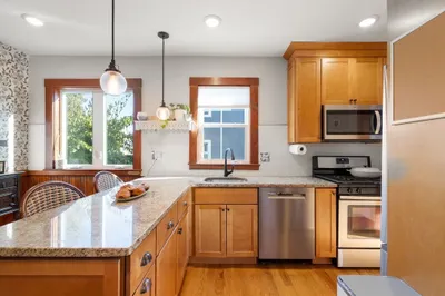 36 Neponset Ave #1