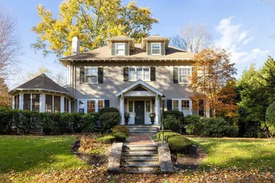91 Waban Ave 1