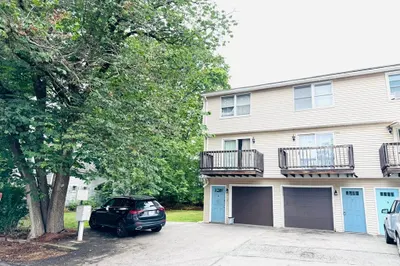 11 W Bowers St #7