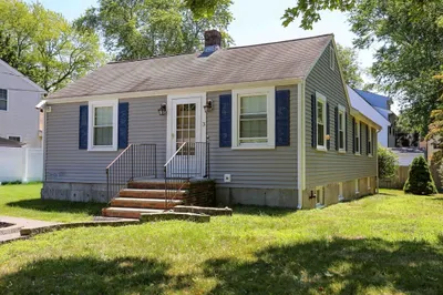 3 Fairview Ave 1