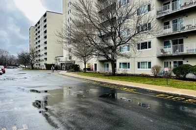 200 Cove Way #205