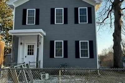 16 Irving St 1