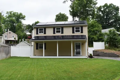 101 Pleasant St