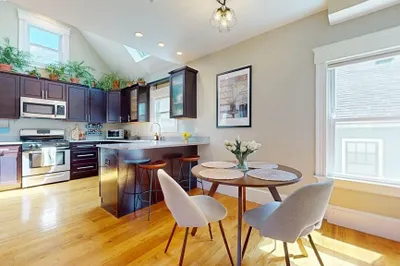 4 Cameron Ave #2 1